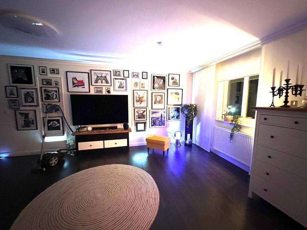 Haus Am Kanal. Holiday home